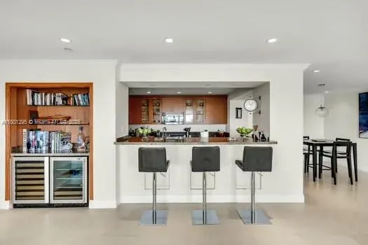 Key Biscayne, Florida 33149, United States, 4 Bedrooms Bedrooms, ,4 BathroomsBathrooms,Residential,Active,128229