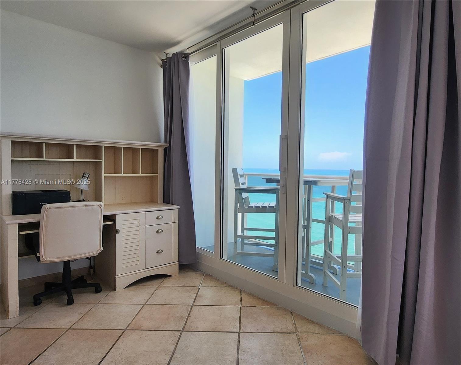 ALEXANDER TOWERS CONDO - Residential Lease