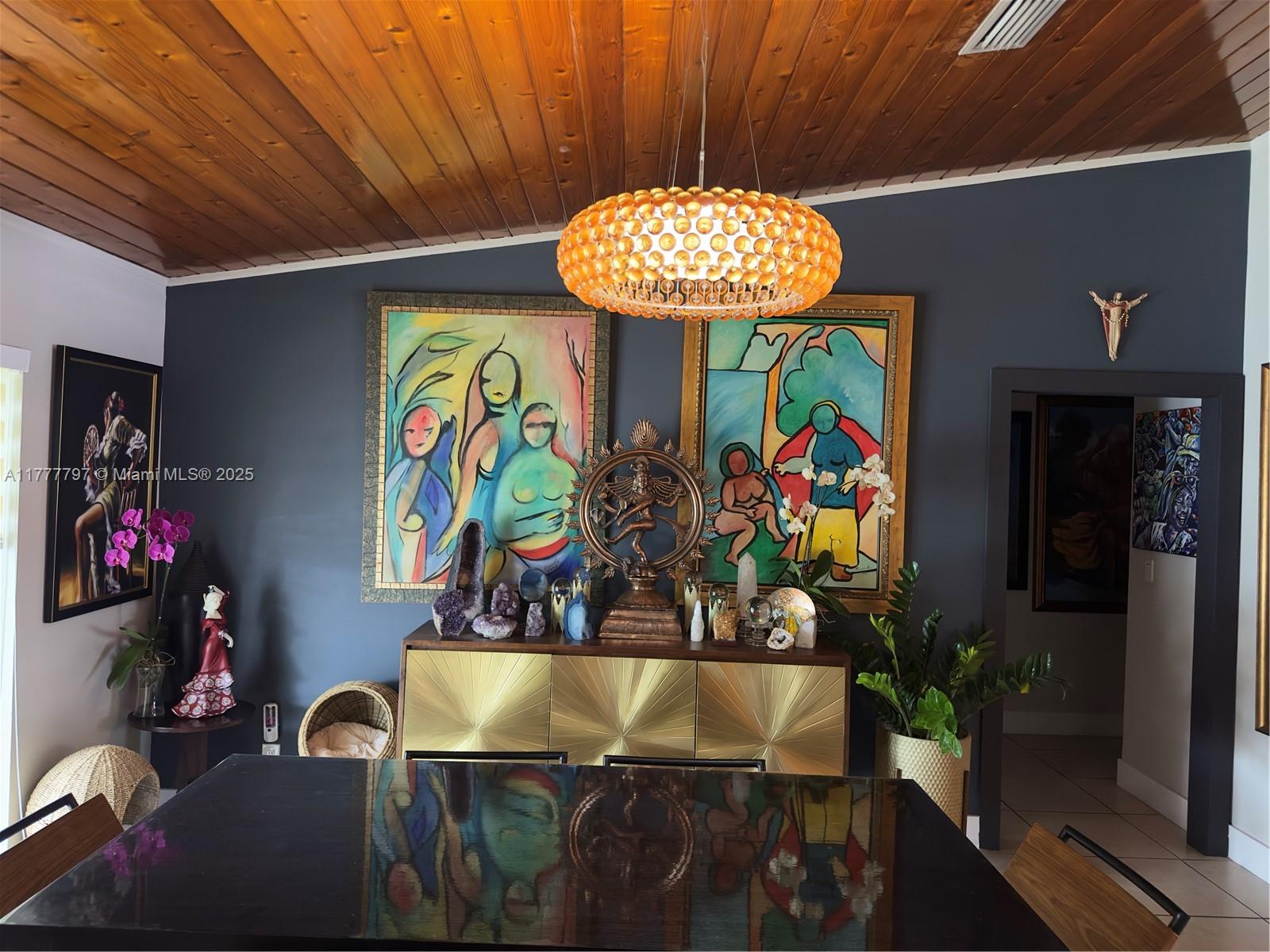 RAMAS OF KENDALL - Residential