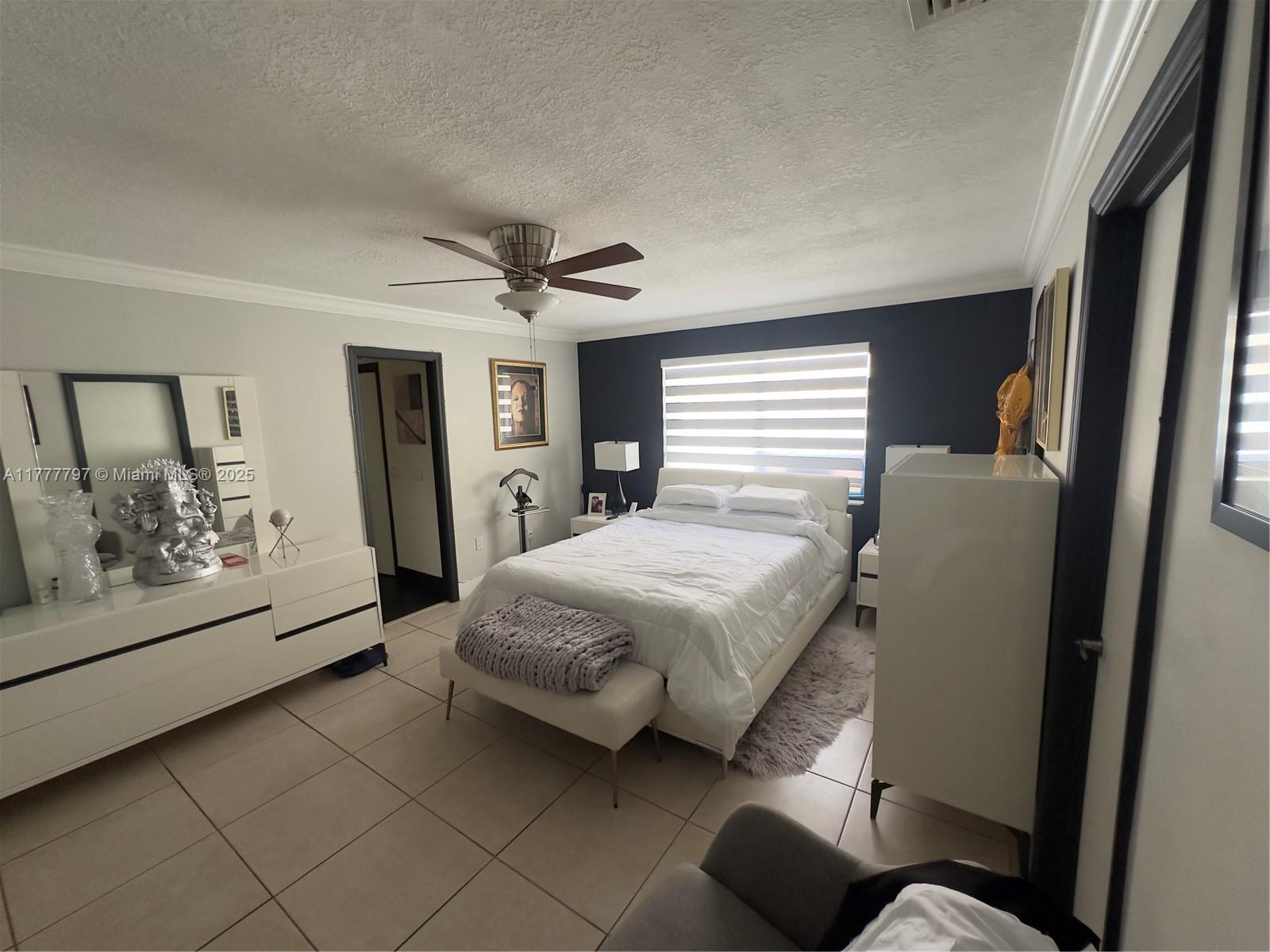 RAMAS OF KENDALL - Residential