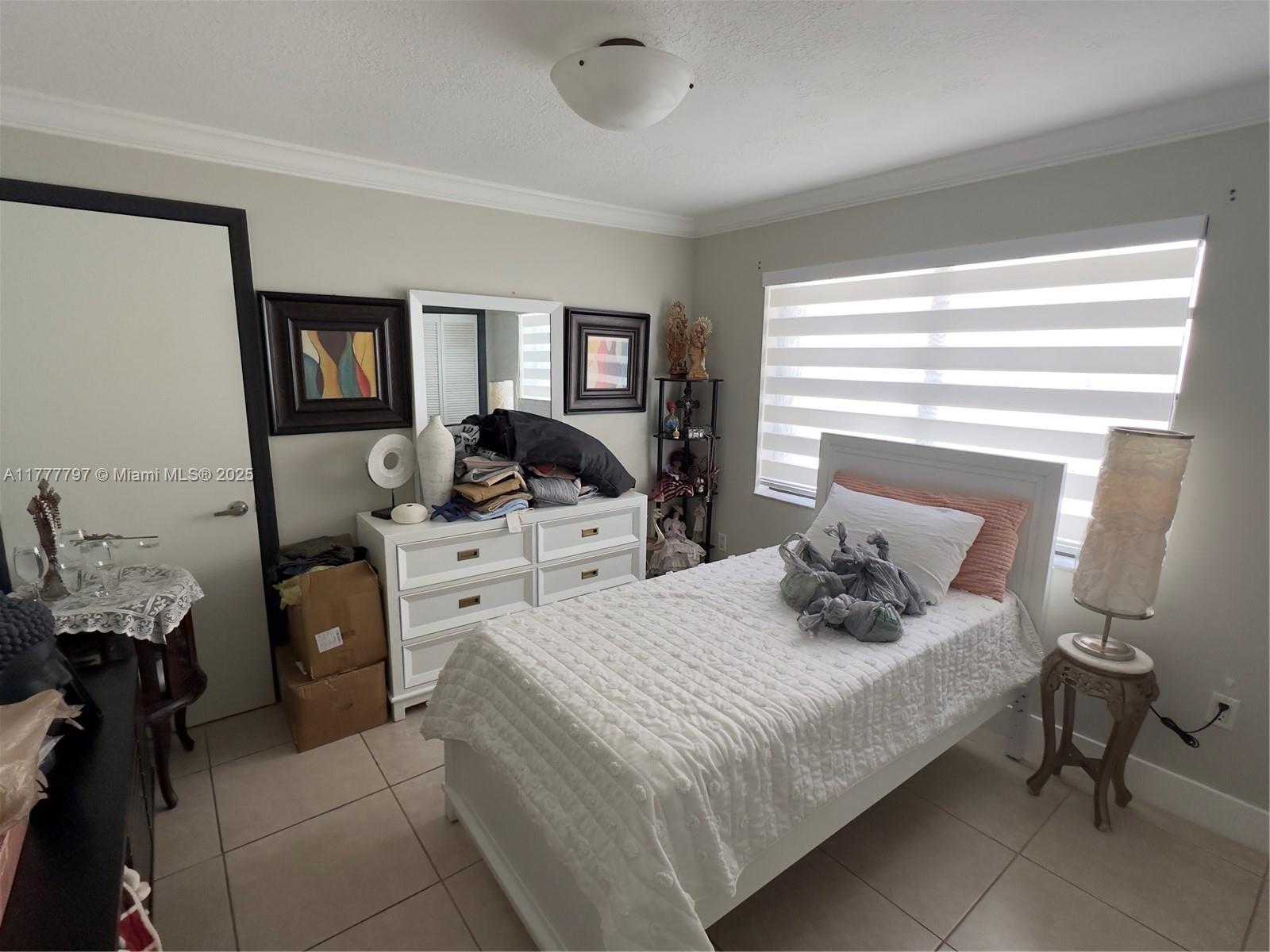 RAMAS OF KENDALL - Residential
