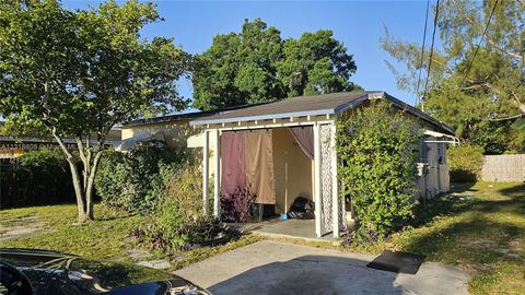 723 NW 15th Way, Fort Lauderdale, FL 33311 - MLS#: A11318808