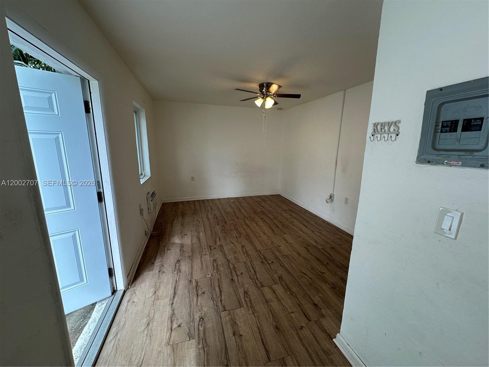 CITY OF MIAMI SOUTH - Residential Lease