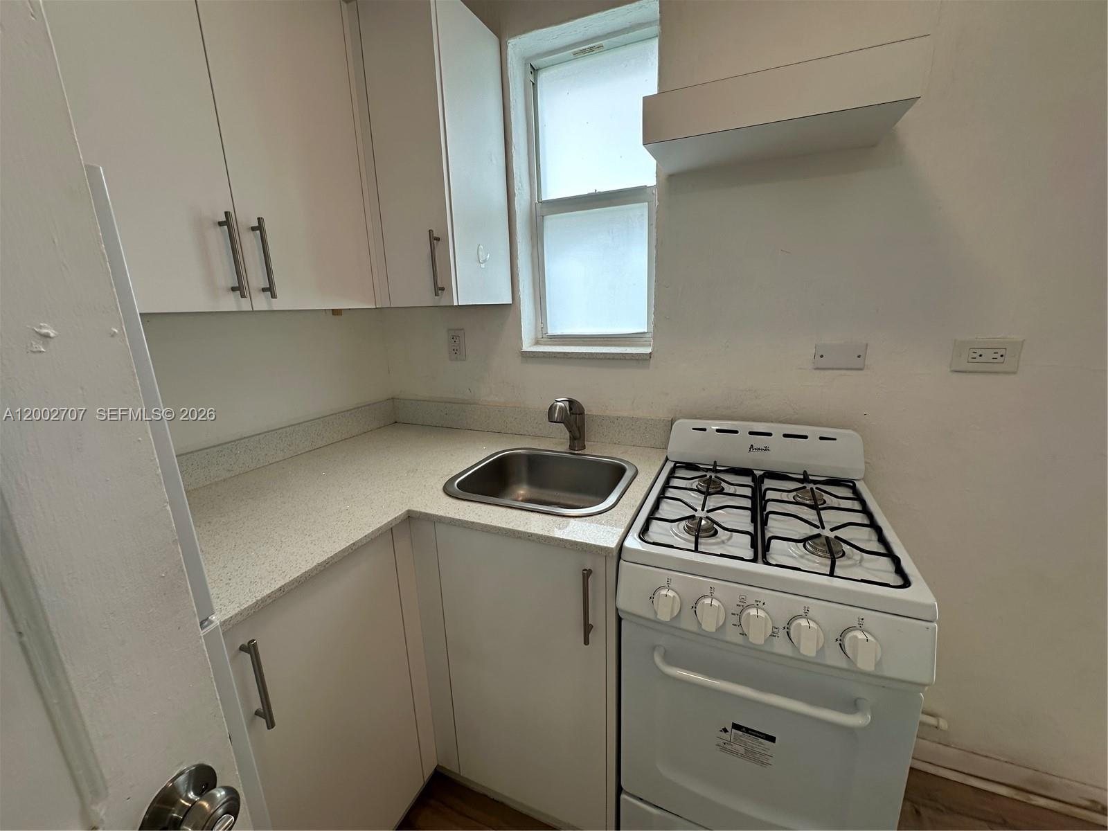 CITY OF MIAMI SOUTH - Residential Lease