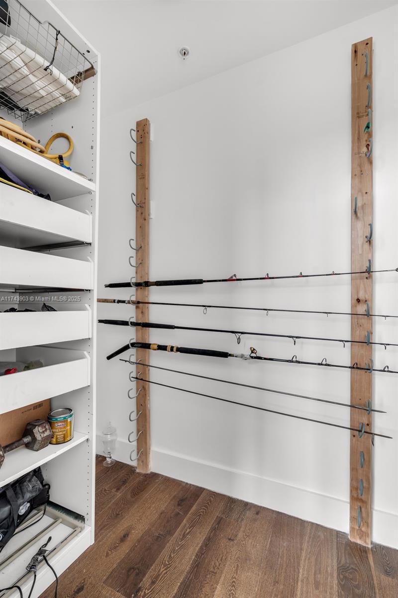 ELOQUENCE ON THE BAY COND - Residential