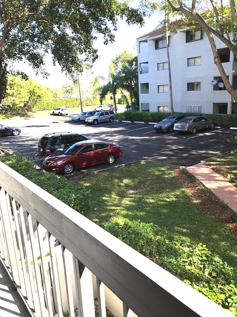 CALUSA CLUB VILLAGE CONDO - Residential Lease