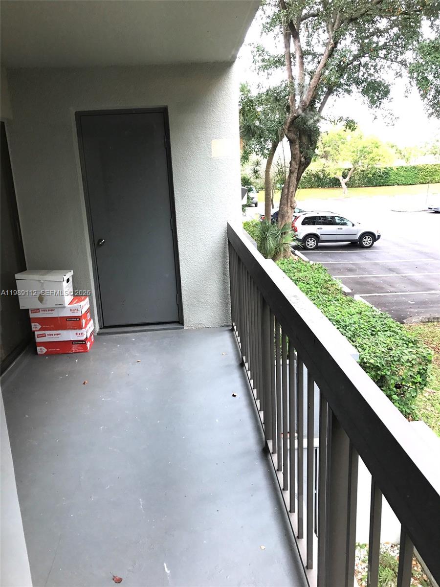 CALUSA CLUB VILLAGE CONDO - Residential Lease