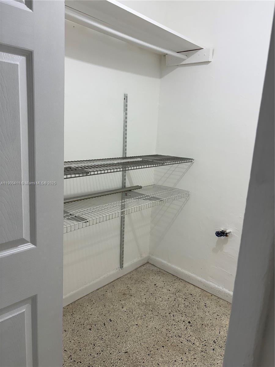 WEST BUENA VISTA - Residential Lease