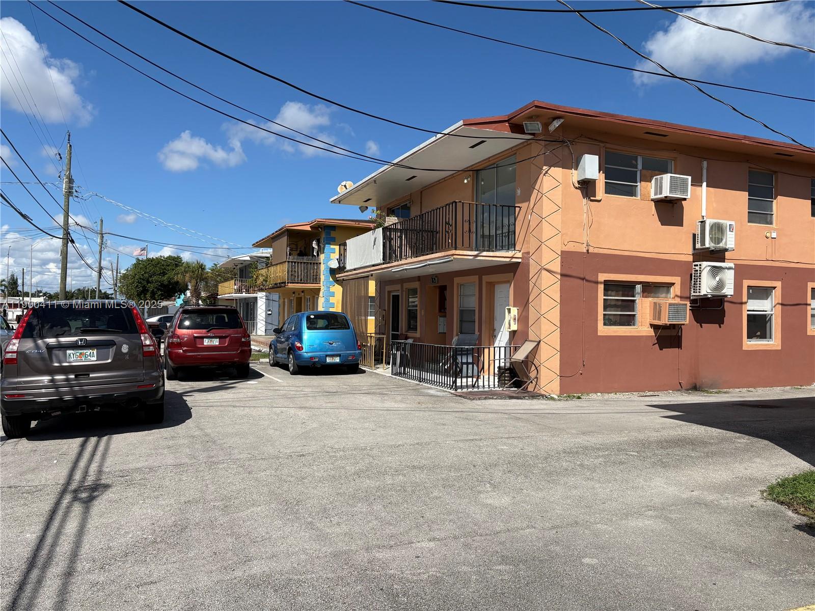 WEST BUENA VISTA - Residential Lease