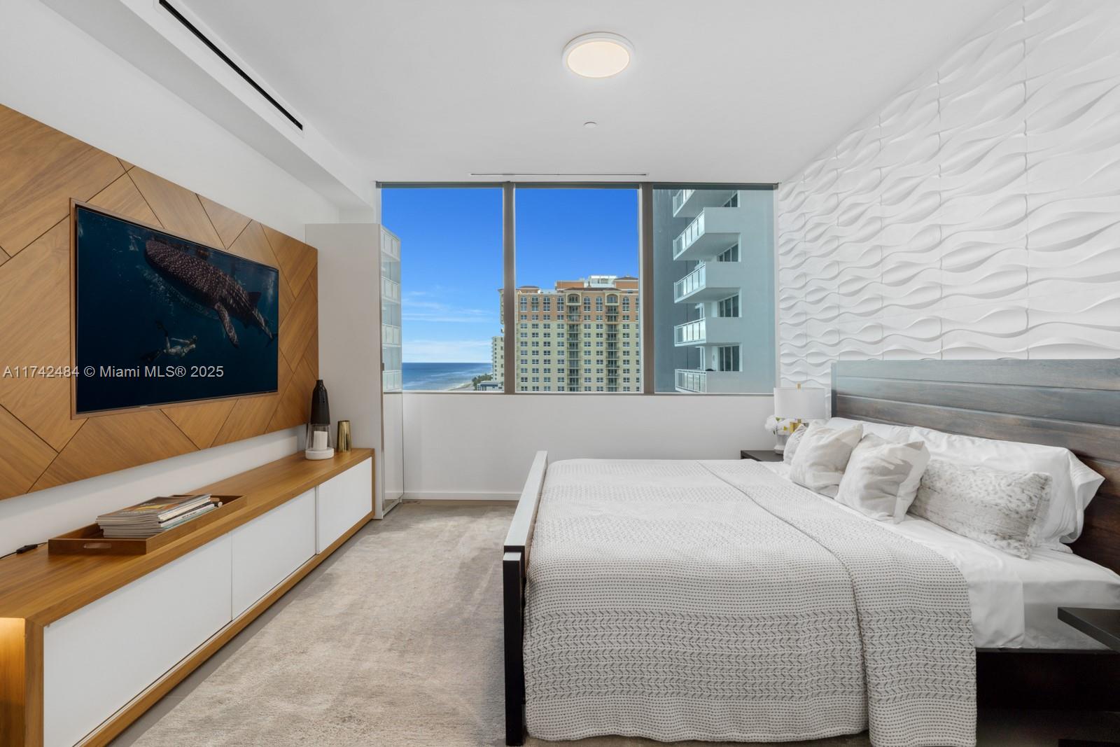 2000 OCEAN CONDO - Residential