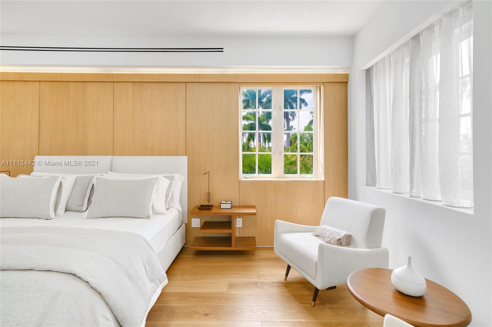 OCEANSIDE FISHER ISL COND - Residential