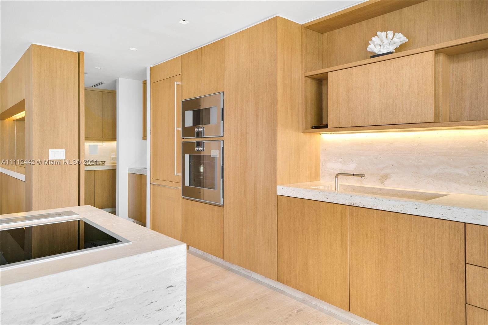 OCEANSIDE FISHER ISL COND - Residential