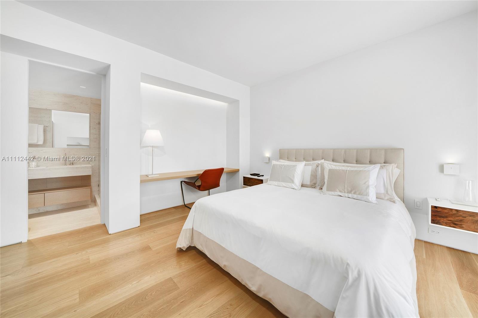 OCEANSIDE FISHER ISL COND - Residential