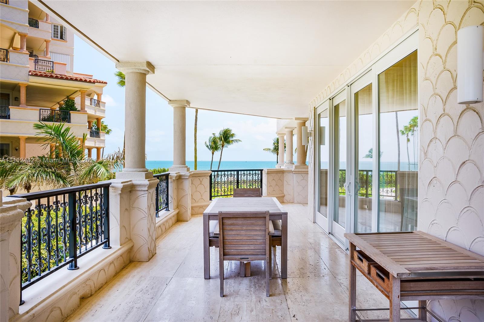 OCEANSIDE FISHER ISL COND - Residential