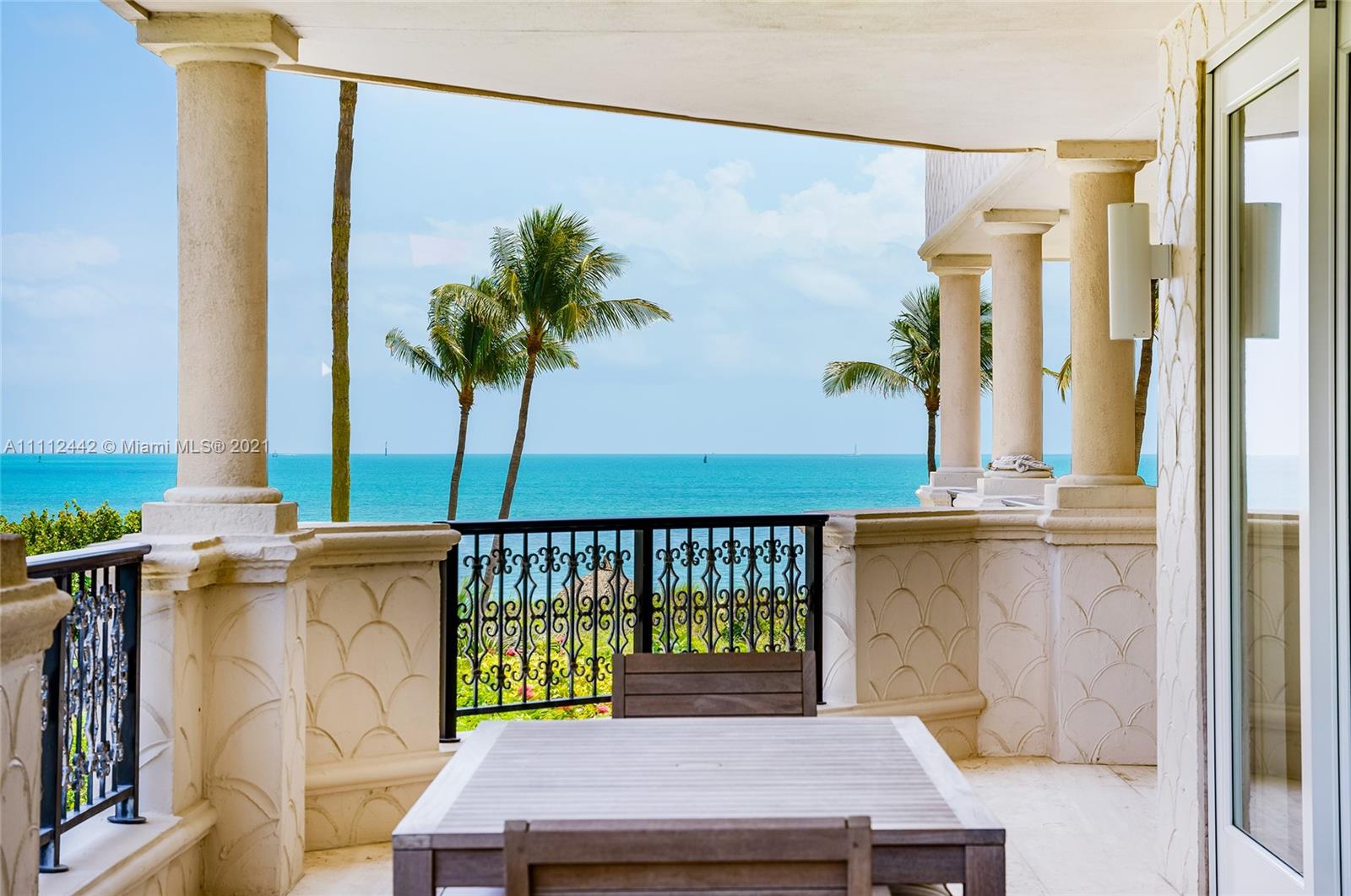 OCEANSIDE FISHER ISL COND - Residential