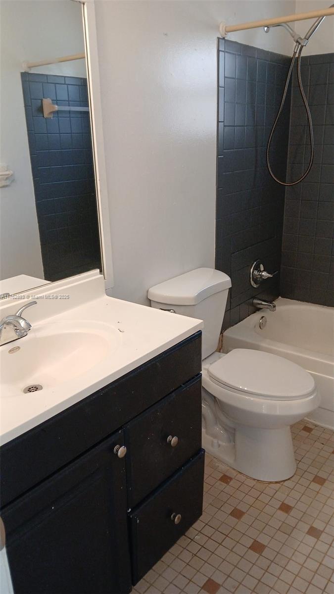 OSCEOLA PARK - Residential Lease