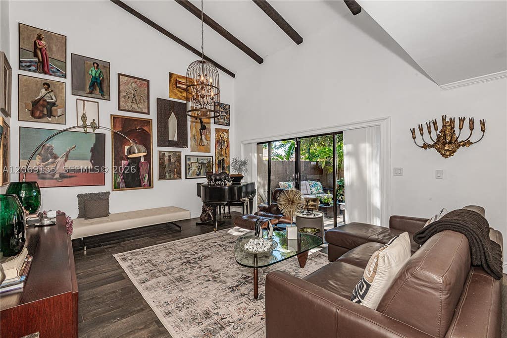 Photo of 806 Saint Andrews Rd #13, Hollywood, FL 33021 (MLS # A12069135)