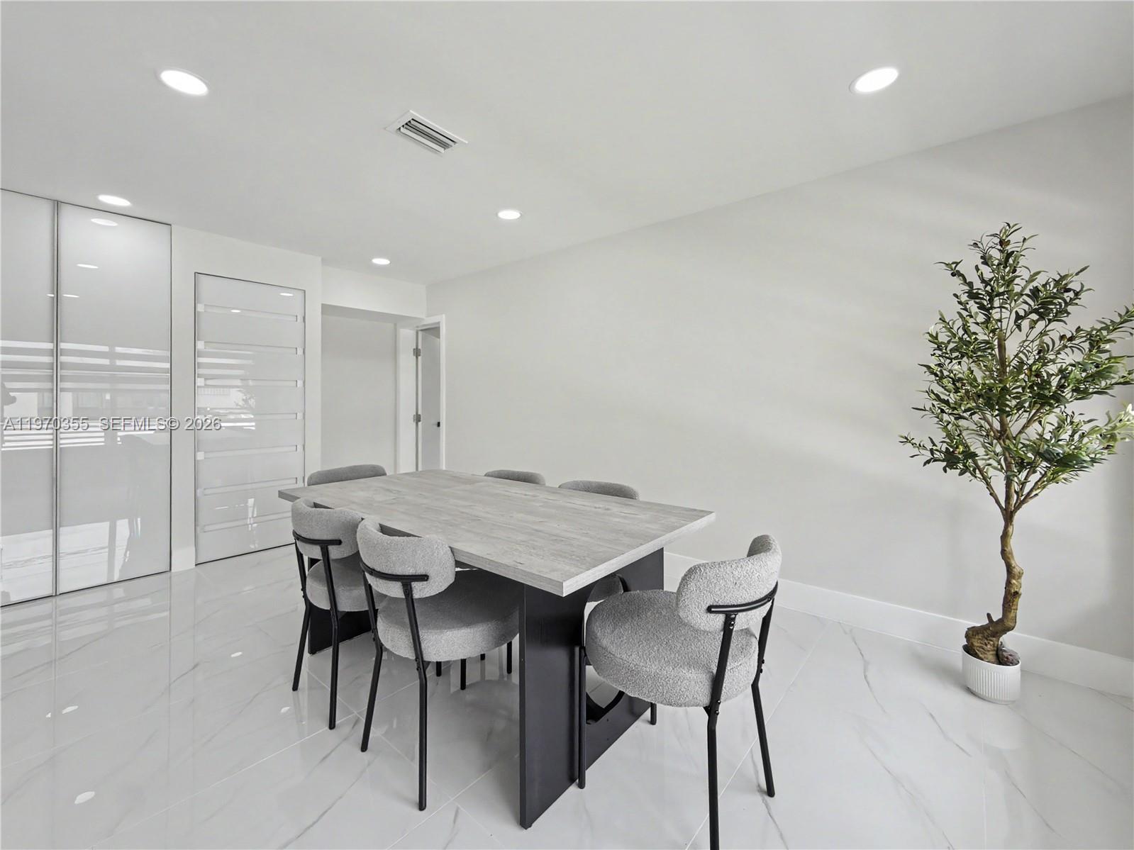GRAPELAND - Residential