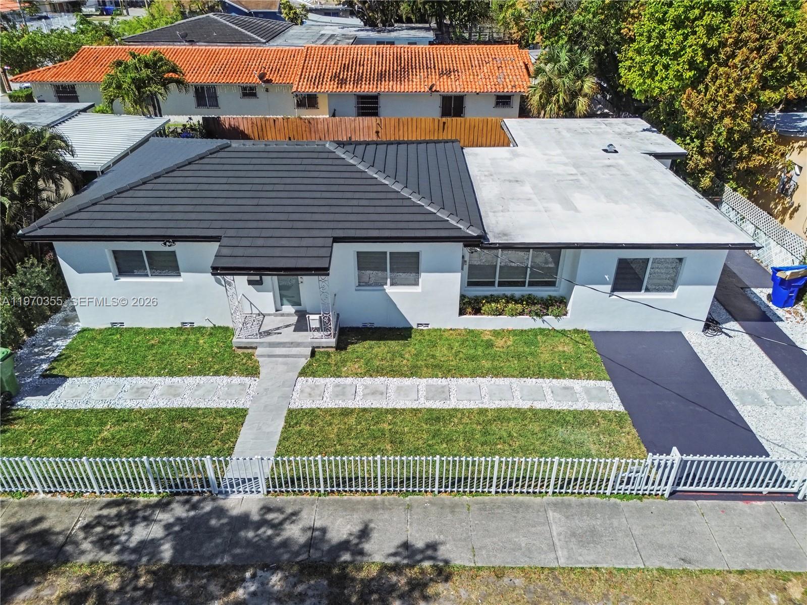 GRAPELAND - Residential