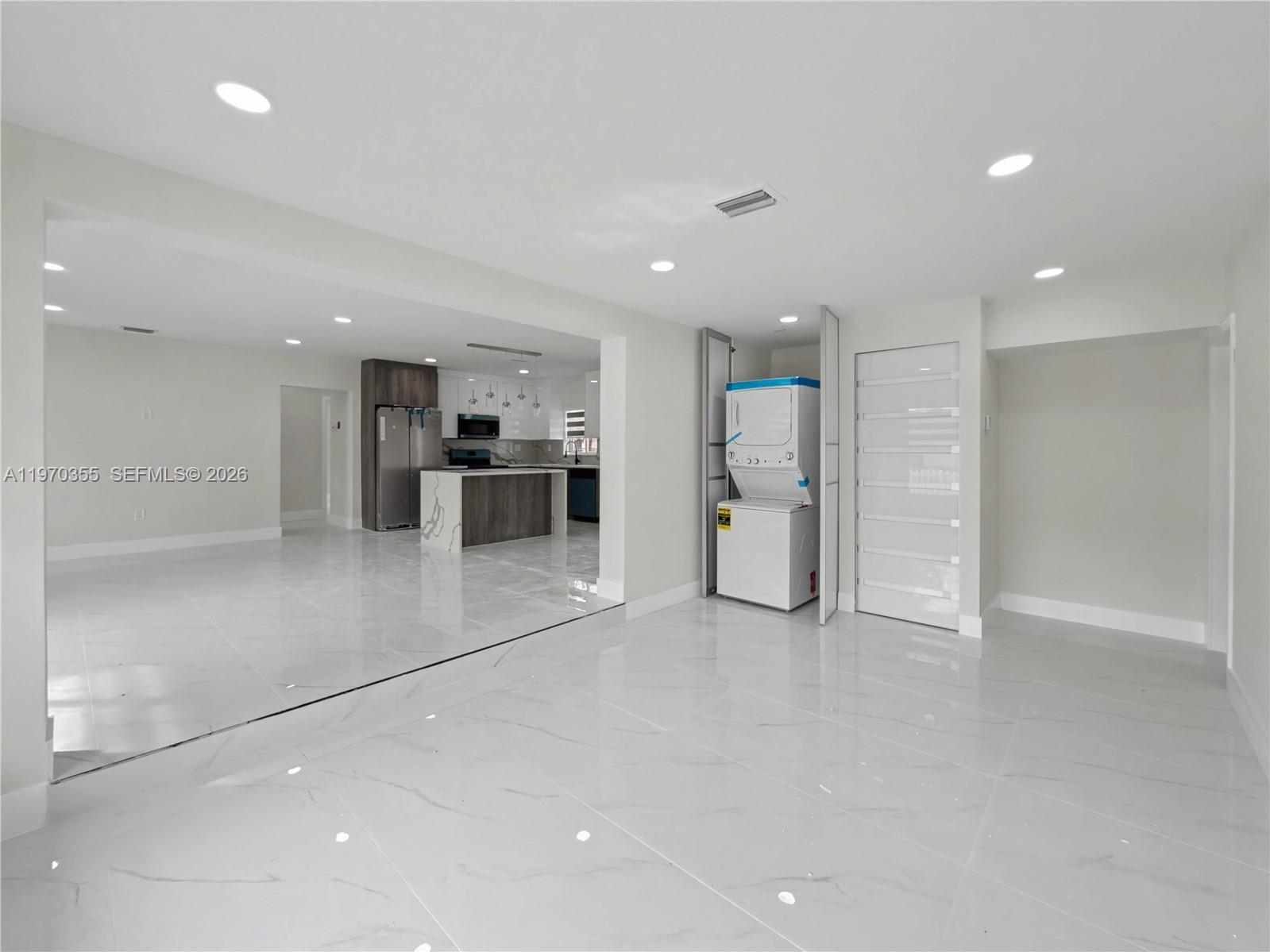 GRAPELAND - Residential