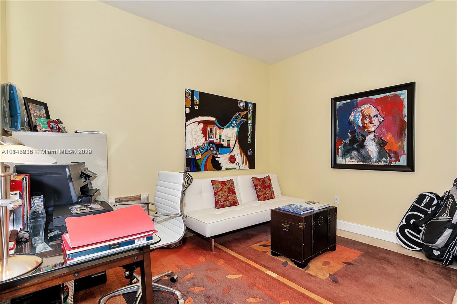 CONTINUUM ON SOUTH BEACH - Residential