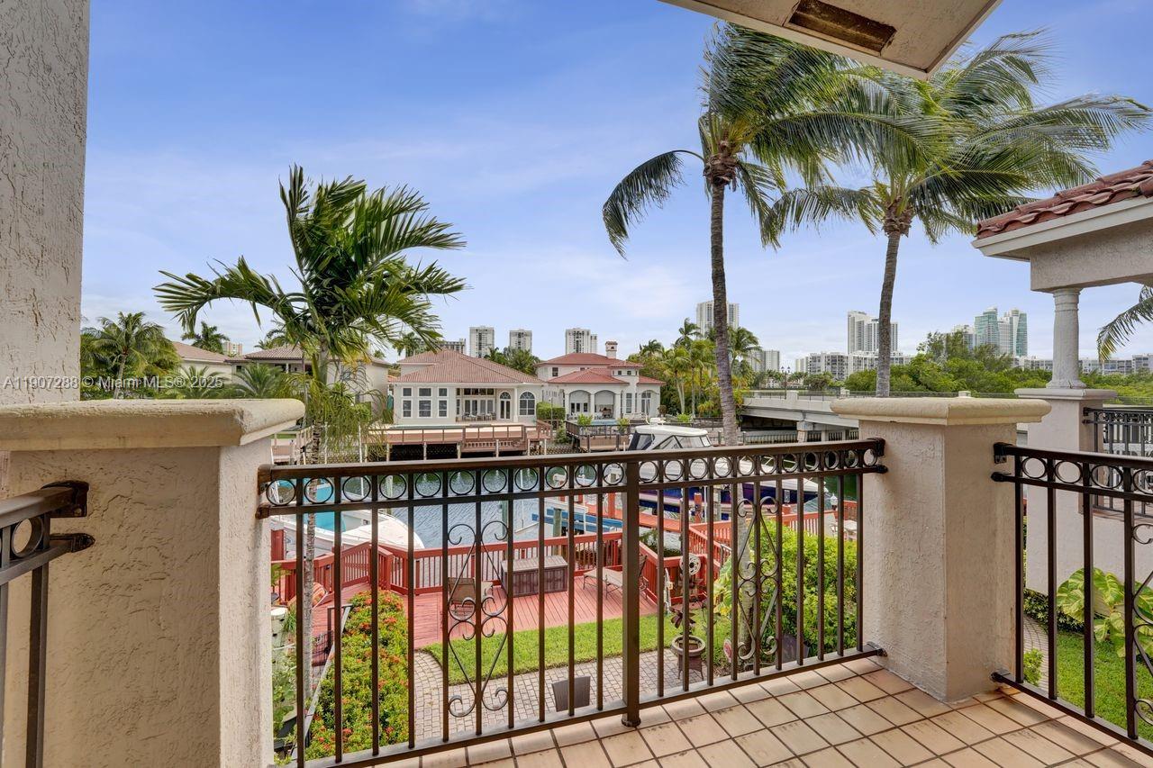 Harbor Islands - Residential