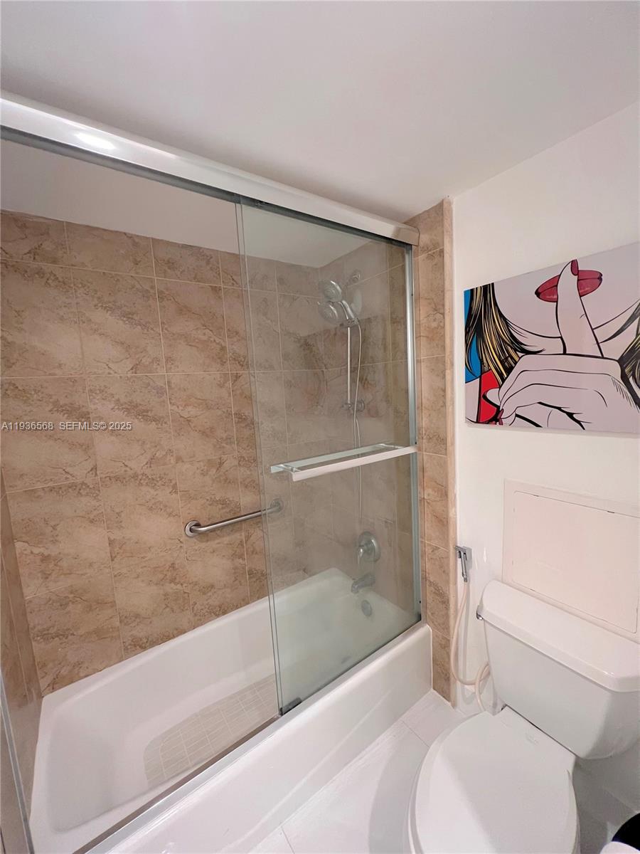 401 BLU OF NORTH BEACH CO - Residential