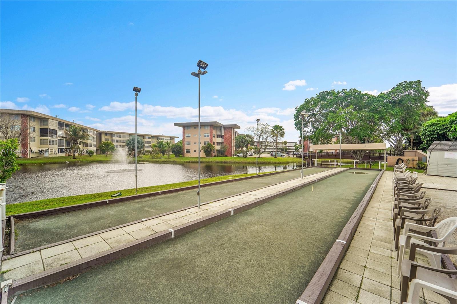 LAUDERDALE OAKS CONDO XIX - Residential