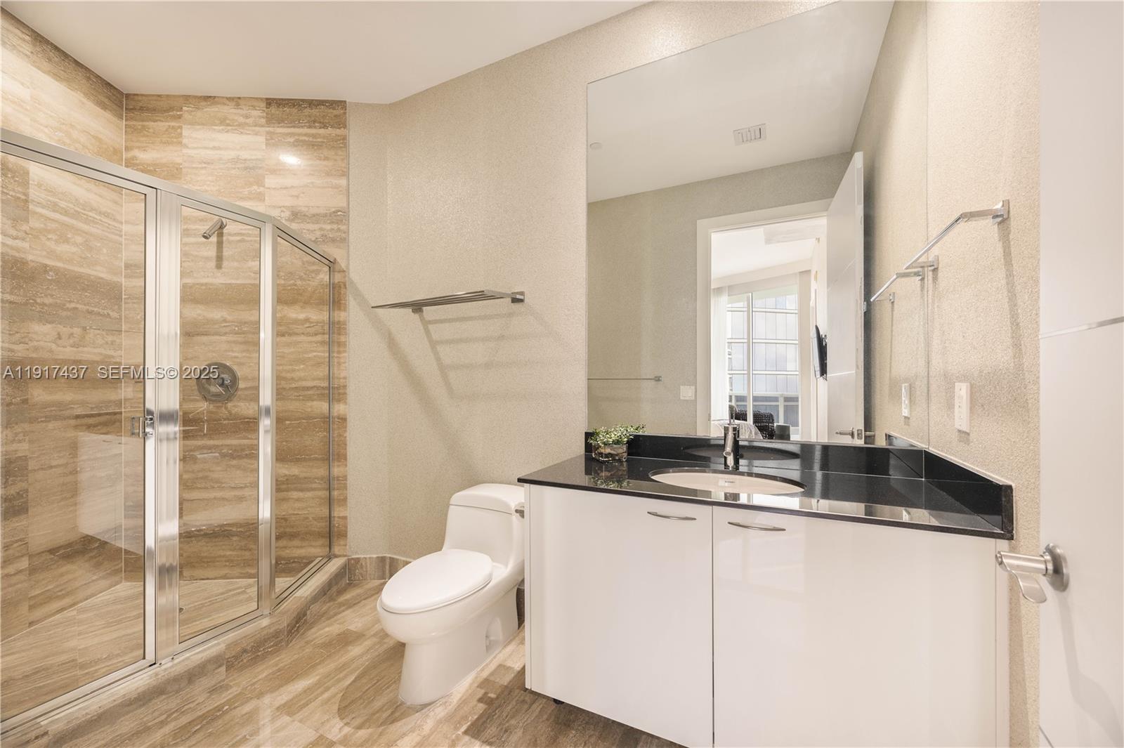 TDR TOWER III CONDO - Residential