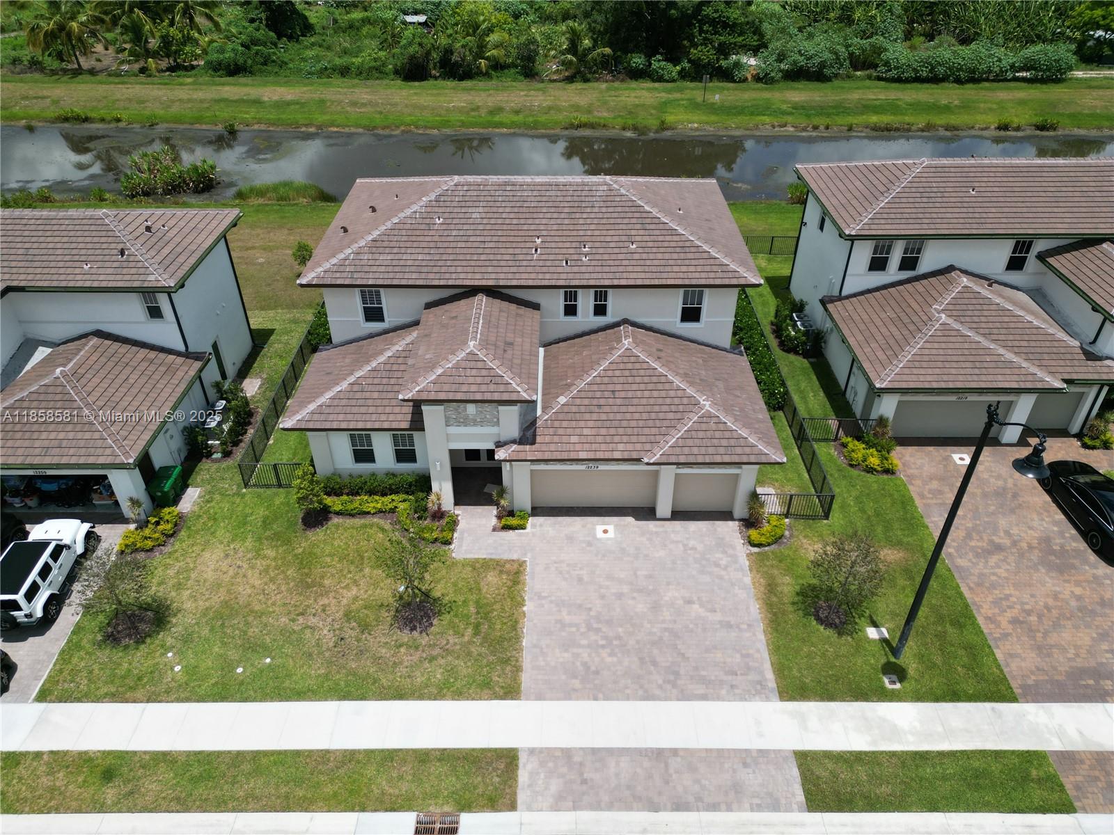 Crescent Ridge - Residential