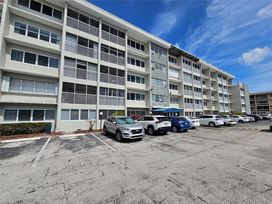 PRICE FOR QUICK SALE. Incredible opportunity in the heart of Hallandale Beach! This 1 bed / 1.5 bath unit is a blank canvas awaiting your vision. UNIT NEEDS REMODELING with original kitchen and baths—perfect for investors or buyers looking to build custom equity. Peace of mind comes included: the building has completed its 40 & 50 year recertifications, maintains healthy reserves, and financing is available for qualified buyers. Enjoy a prime location just minutes from the beach, Gulfstream Park, and world-class dining. Cash or conventional. Sold As-Is.
