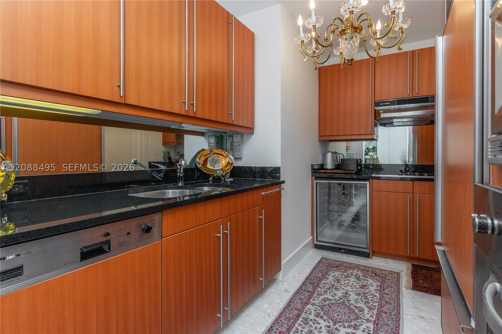1425 BRICKELL AV 45D
