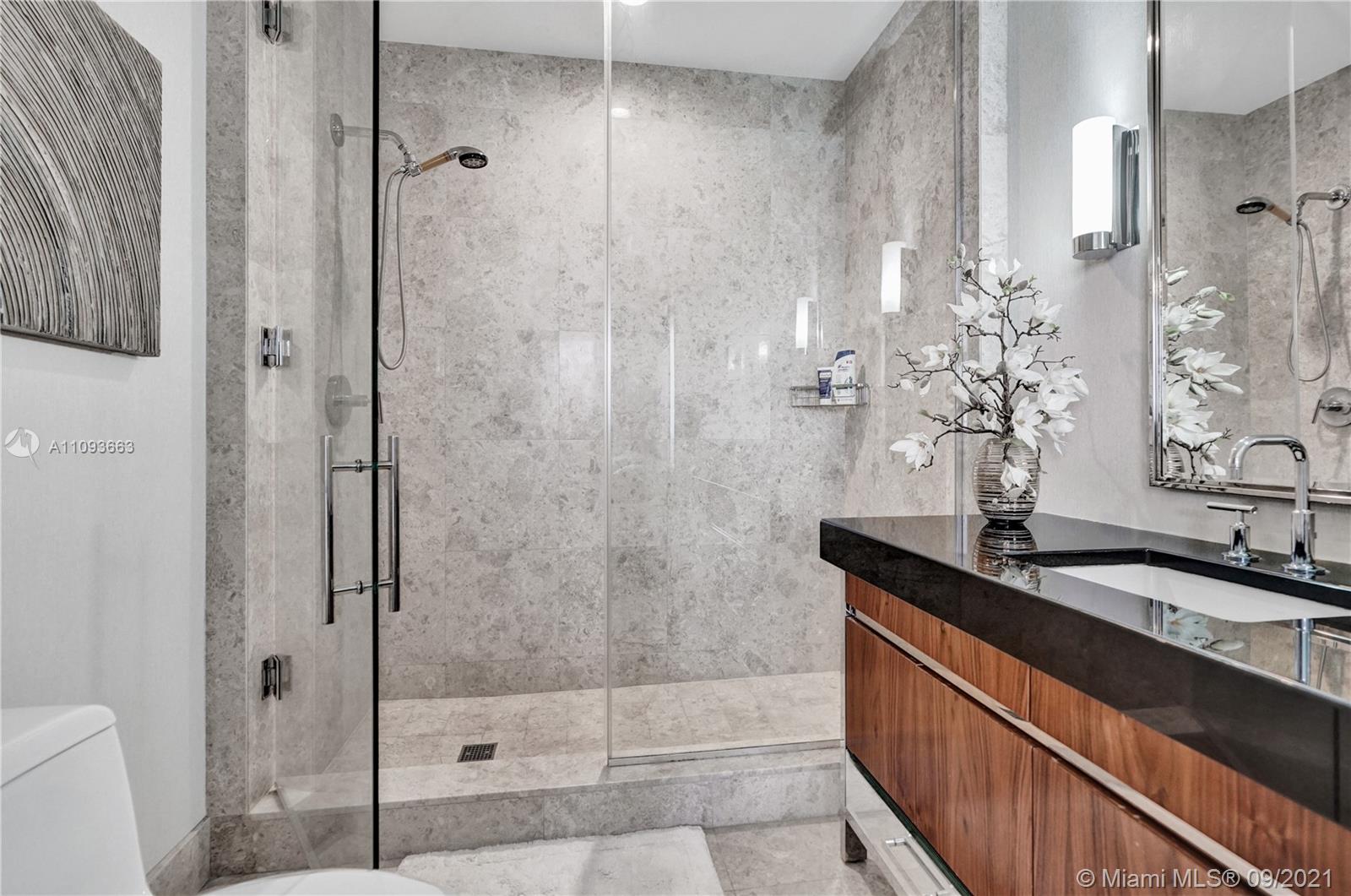 BAL HARBOUR NORTH SOUTH C - Residential