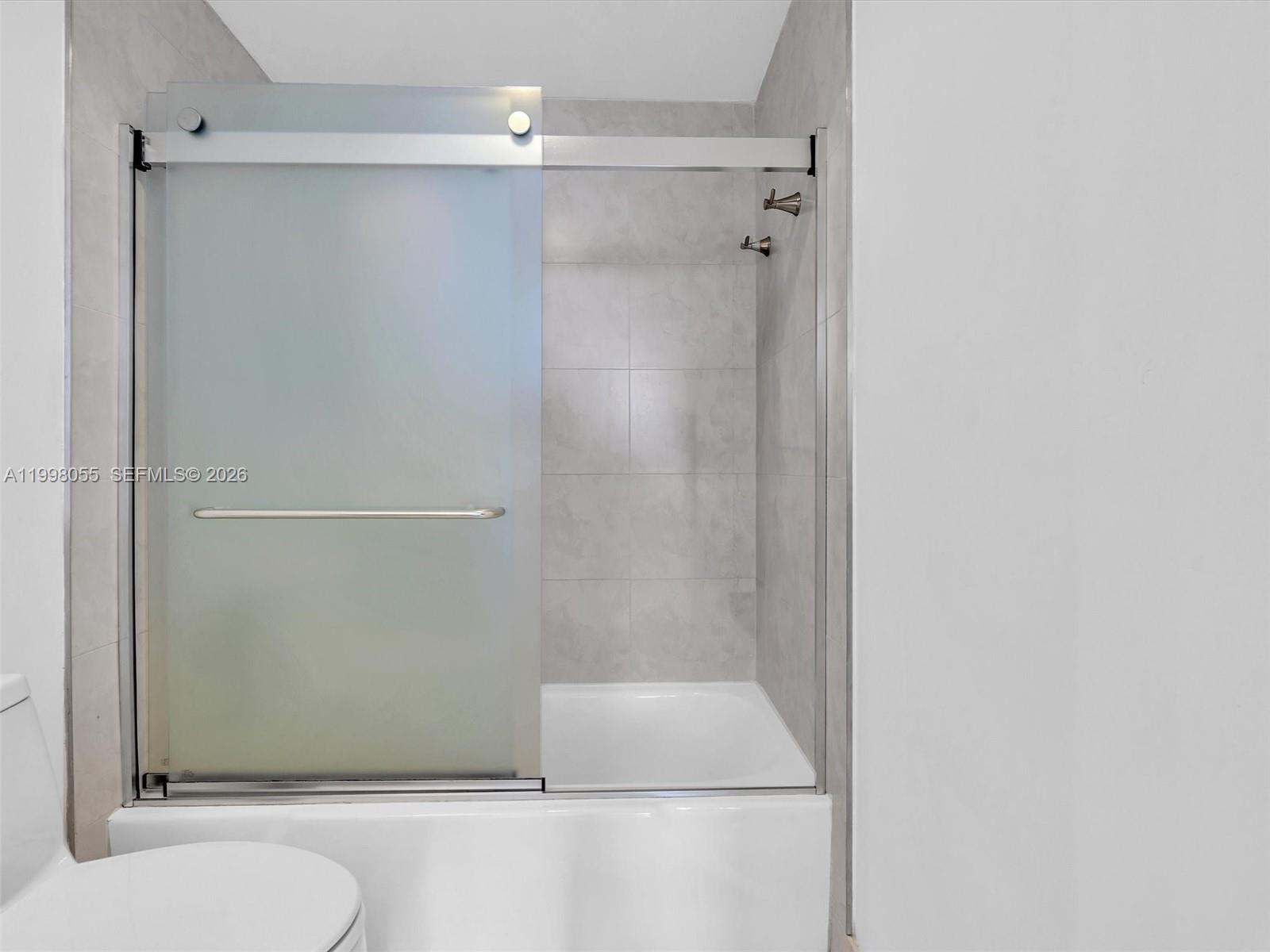 ARLEN HOUSE WEST CONDO - Residential