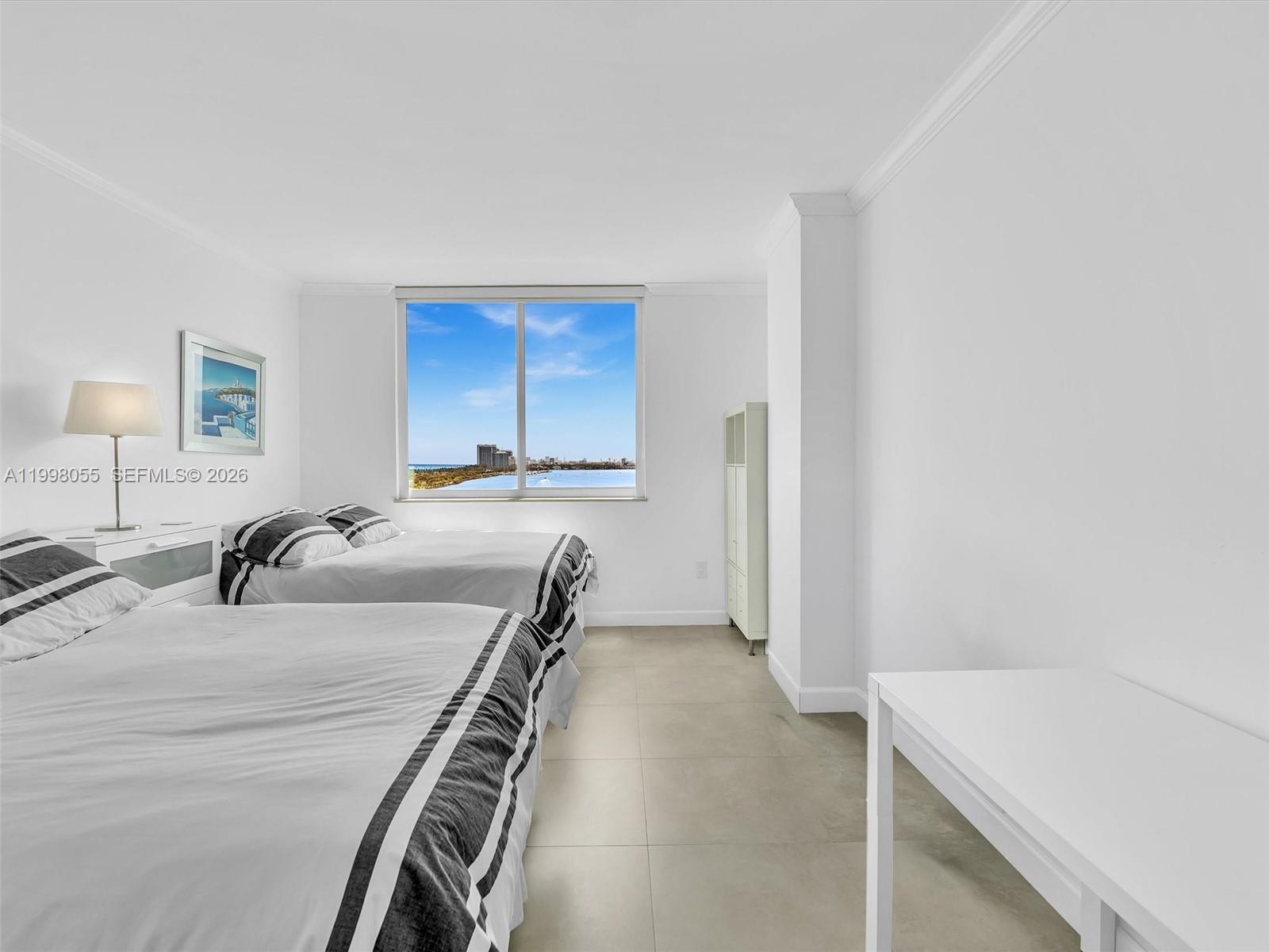 ARLEN HOUSE WEST CONDO - Residential