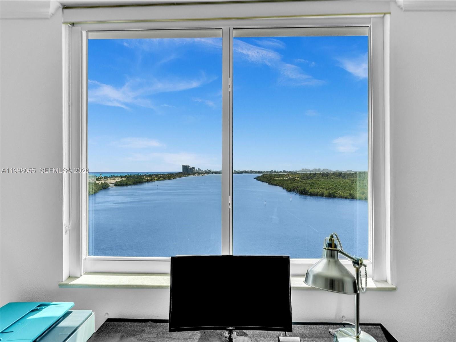 ARLEN HOUSE WEST CONDO - Residential