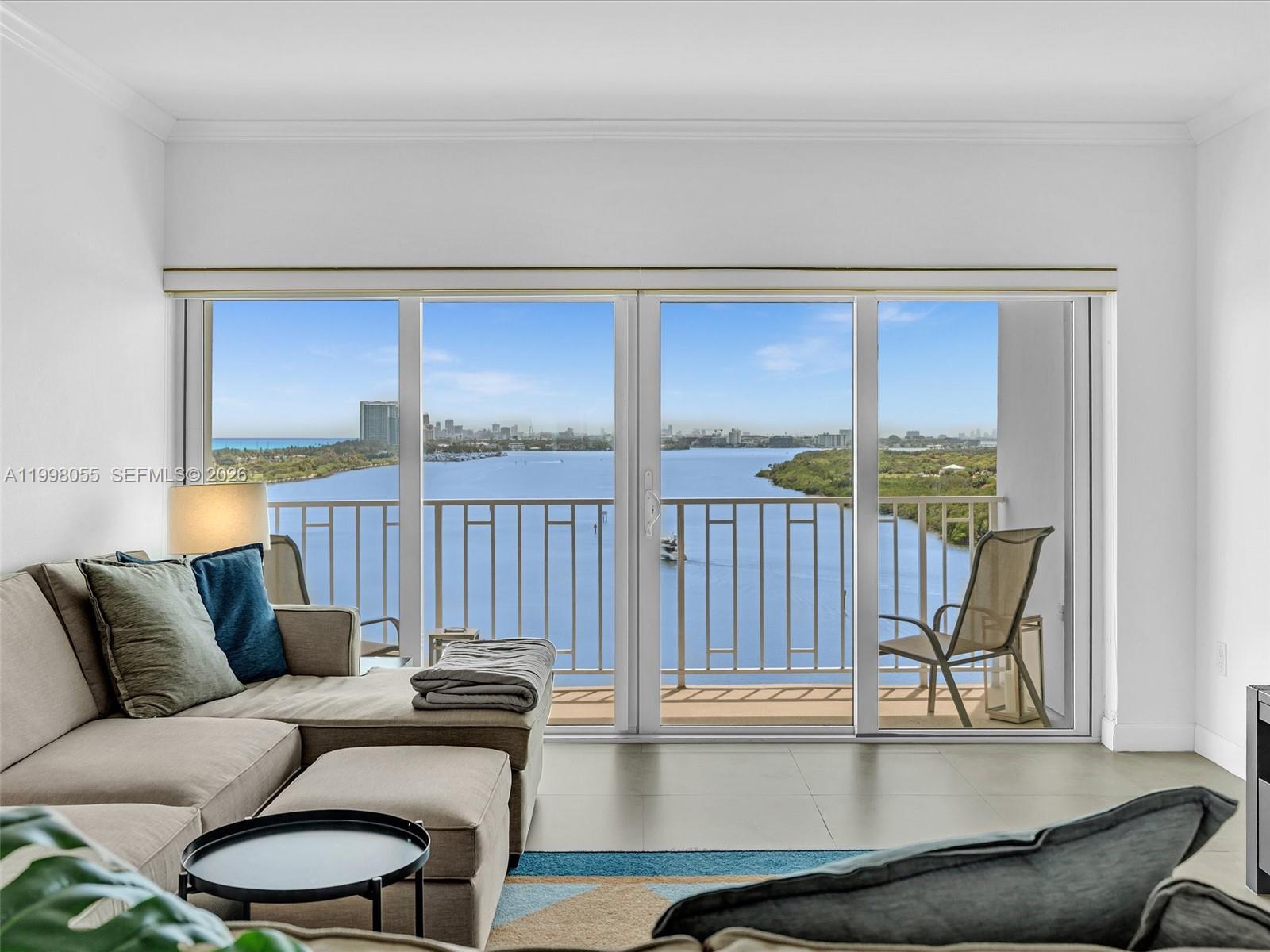 ARLEN HOUSE WEST CONDO - Residential