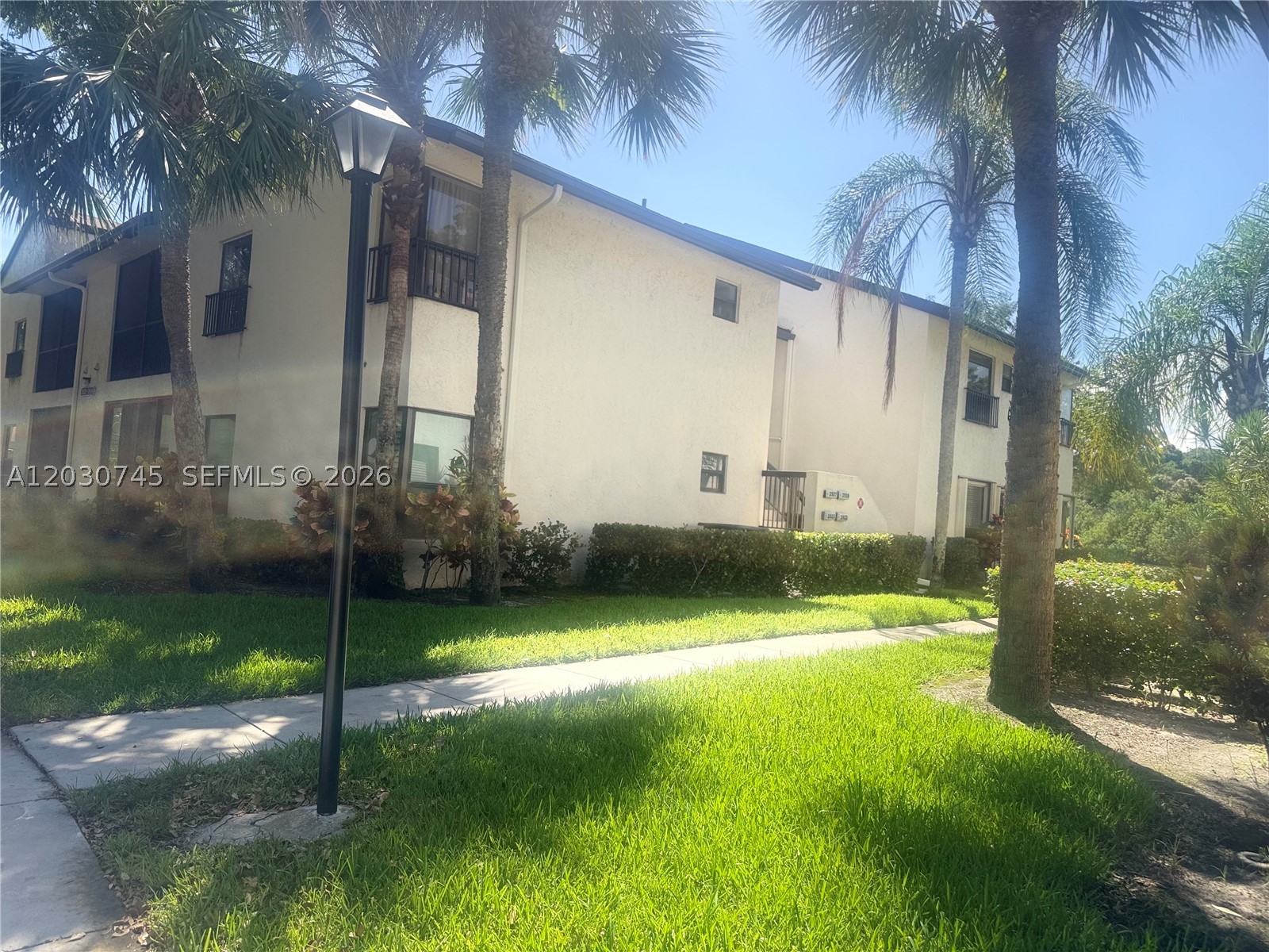 2526 N Carambola Cir N 1821