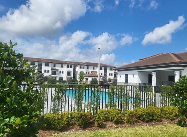 15650 SW 136th St 110