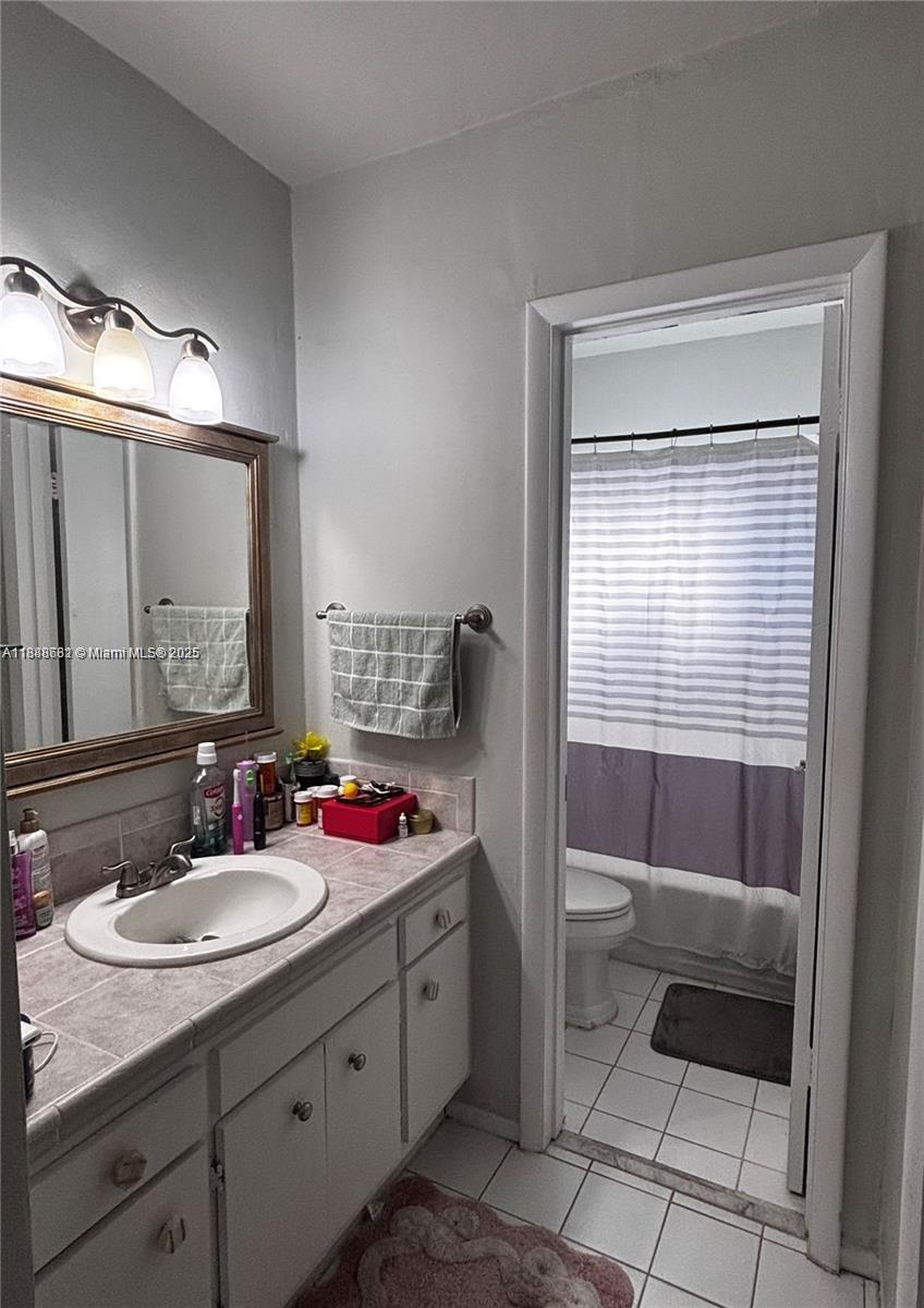 DADELAND PARK CONDO - Residential