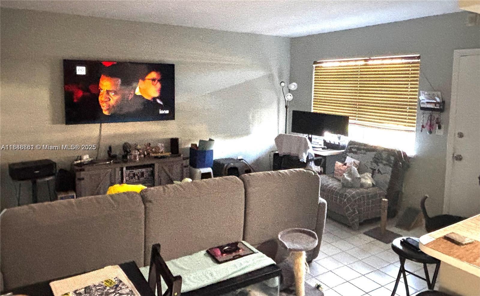 DADELAND PARK CONDO - Residential