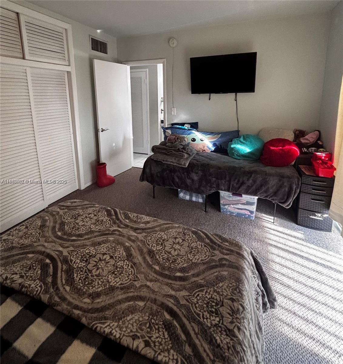 DADELAND PARK CONDO - Residential