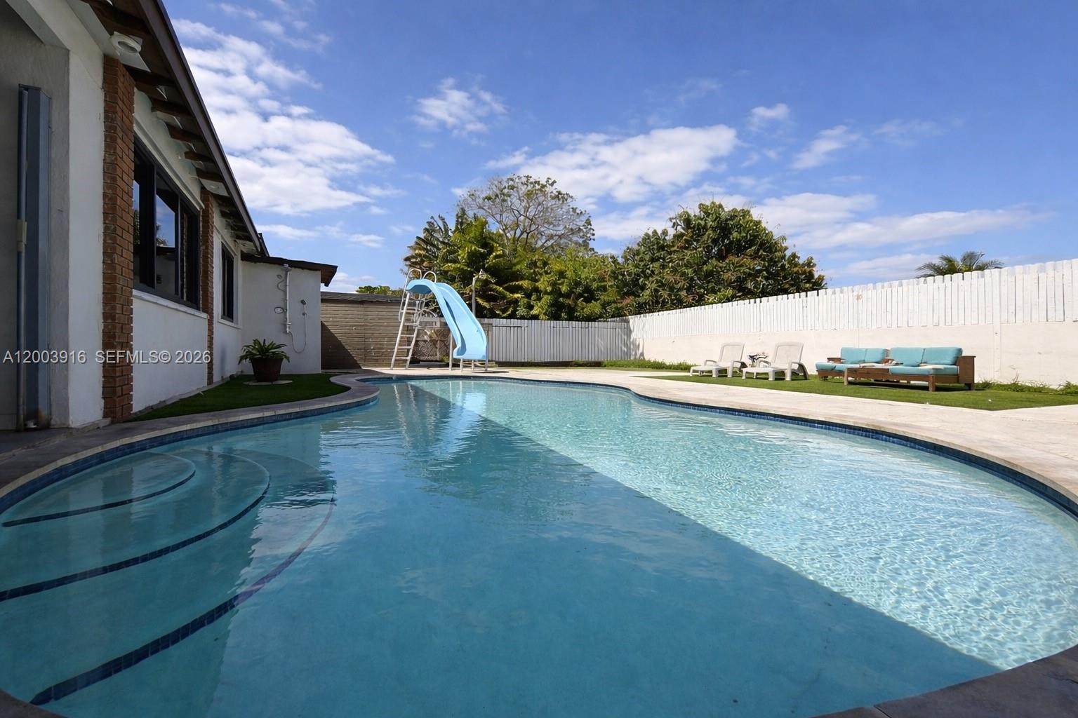 ROYALE GREEN SEC FOUR - Residential