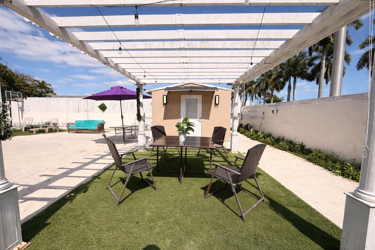 ROYALE GREEN SEC FOUR - Residential