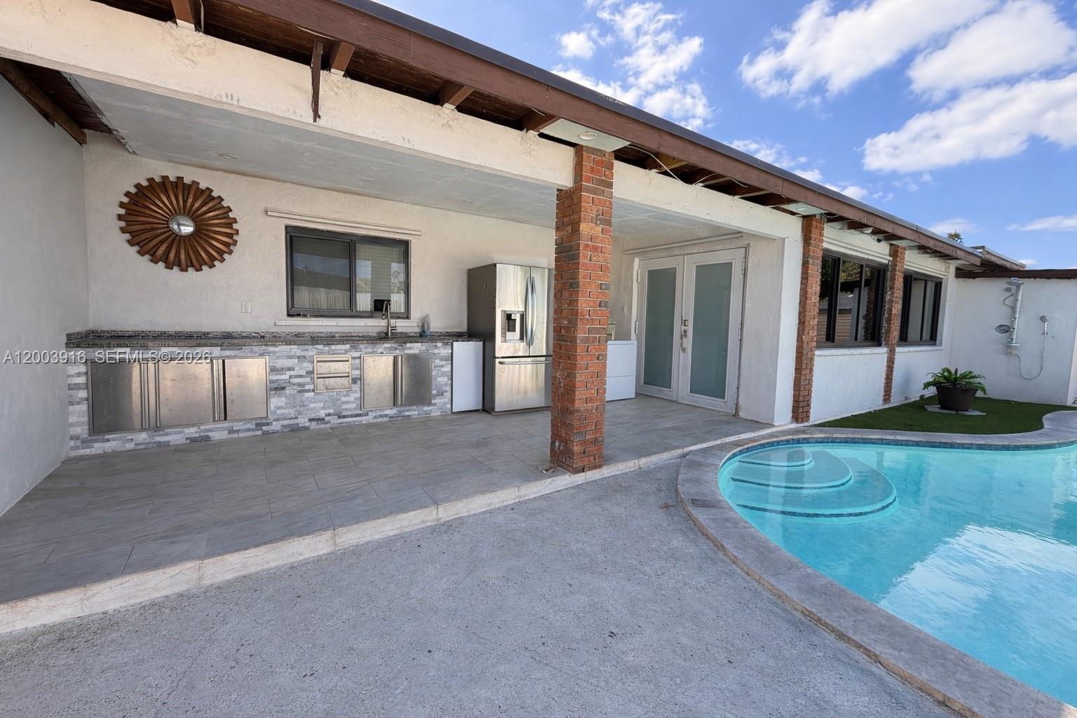 ROYALE GREEN SEC FOUR - Residential