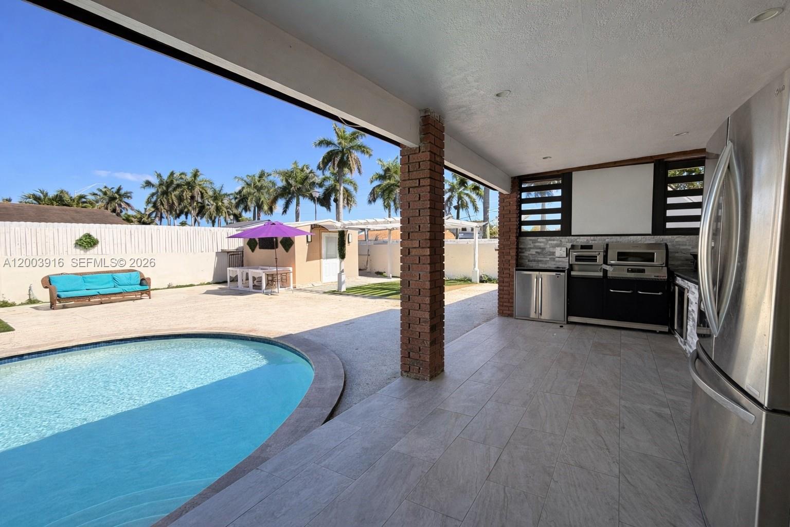 ROYALE GREEN SEC FOUR - Residential