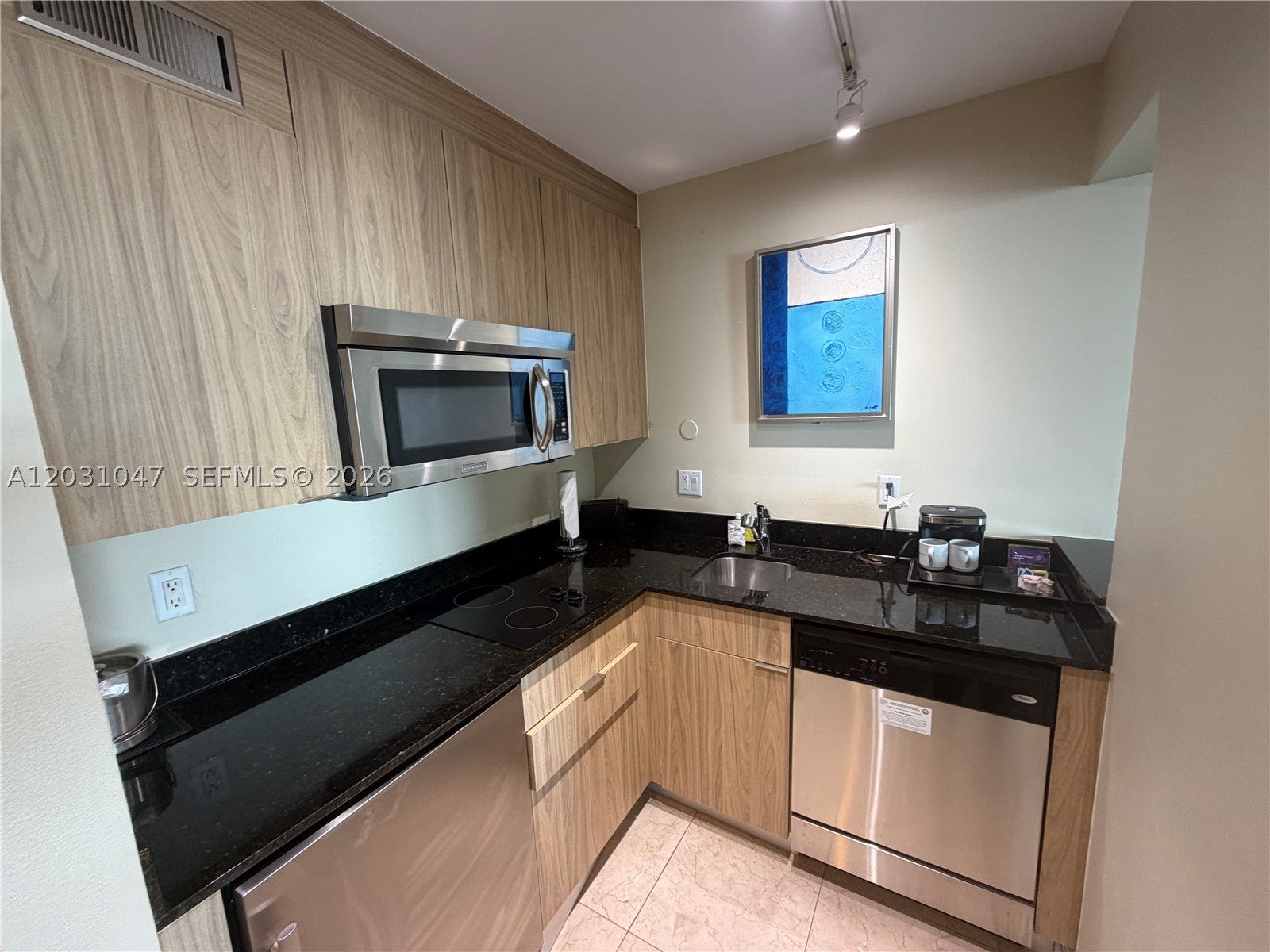 2670 E Sunrise Blvd 1132