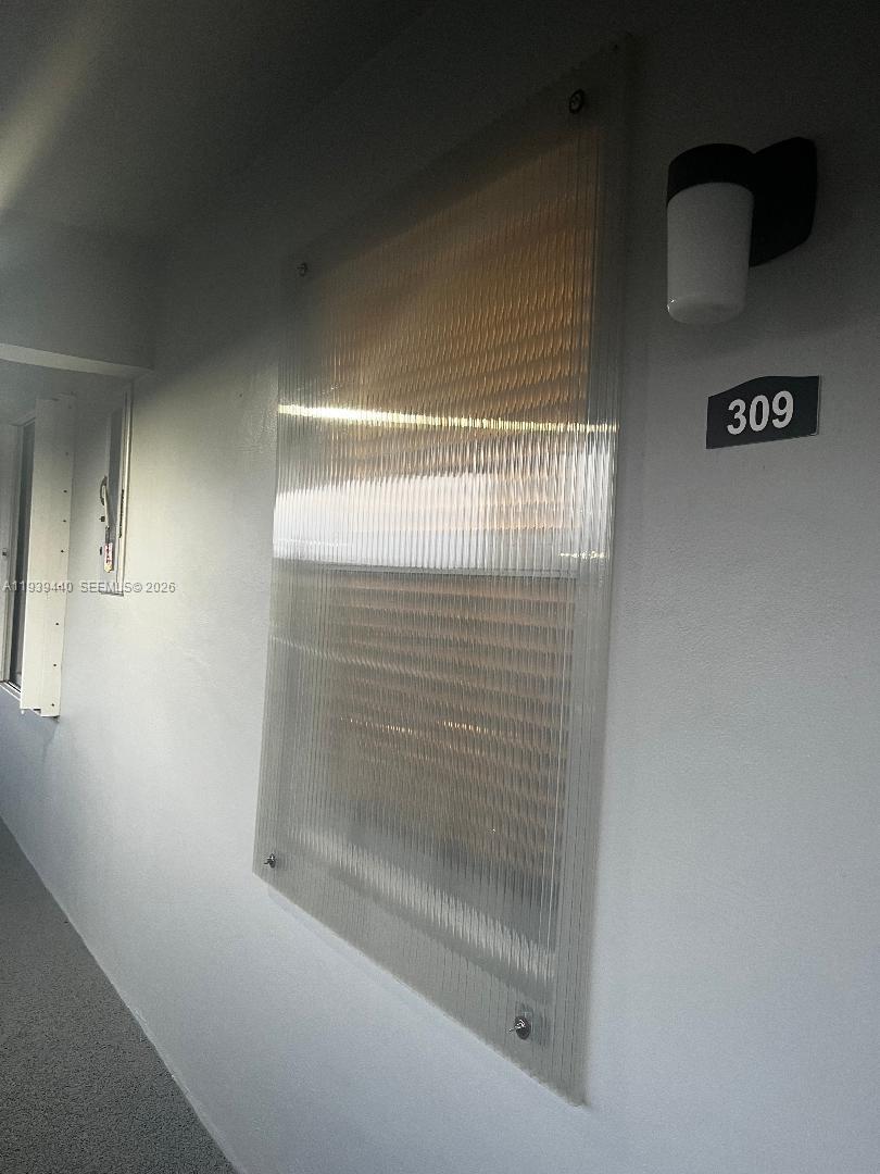 ORIOLE GOLF & TENNIS CLUB - Residential