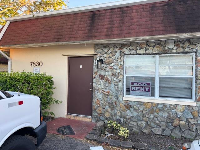 LAUDERDALE NORTH PARK SEC - Residential Lease