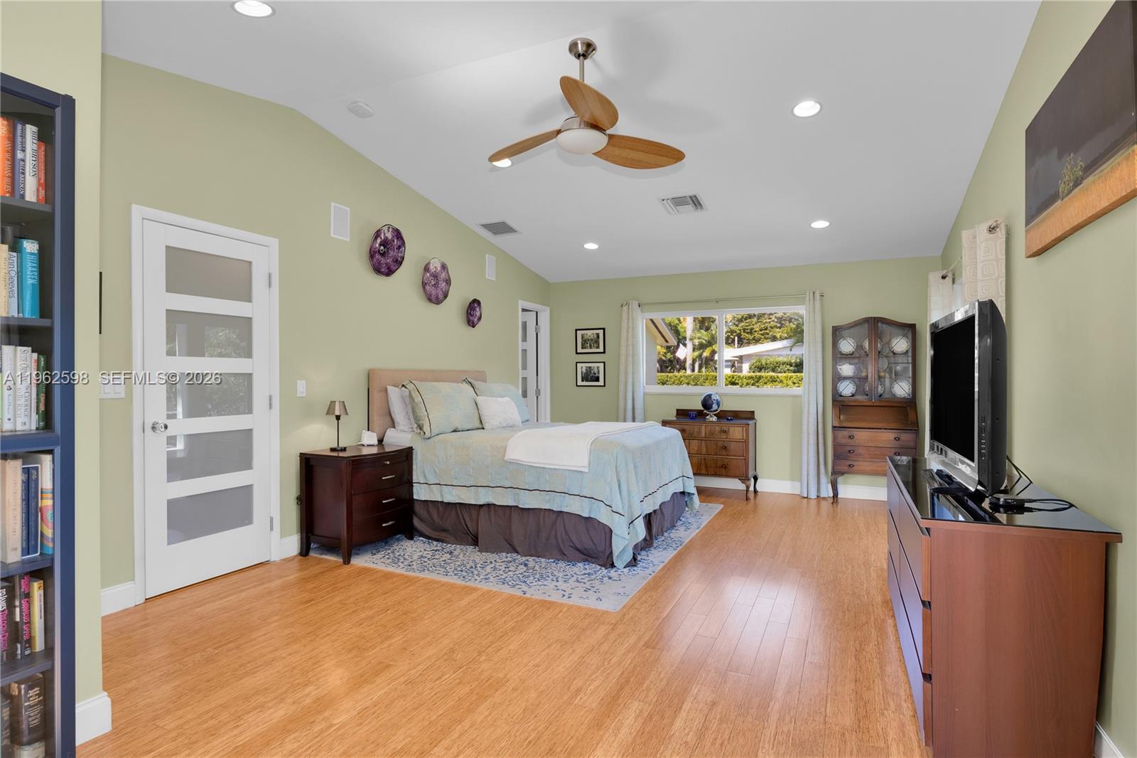 OAKRIDGE ESTATES SEC 3 - Residential